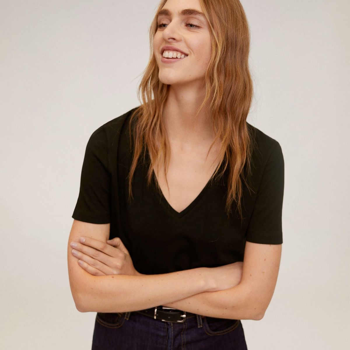 MANGO - Polera Algodón Orgánico Cuello V Mujer Mango