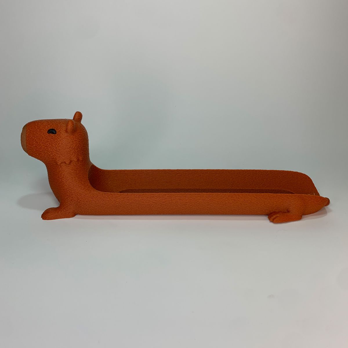 PROMETEO STUDIO - Completero Capybara XL porta hot dog Capibara café caramelo 27 cm
