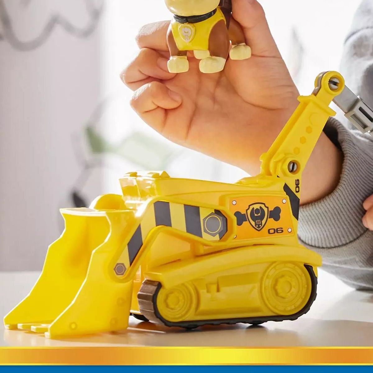 PAW PATROL - Paw Patrol Rubble Vehículo Básico Bulldozer Y Figura Juguete