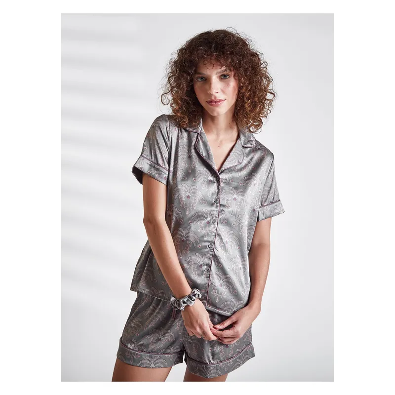 LOUNGE - Set Pijama Mujer Camisero Satinado Tigres