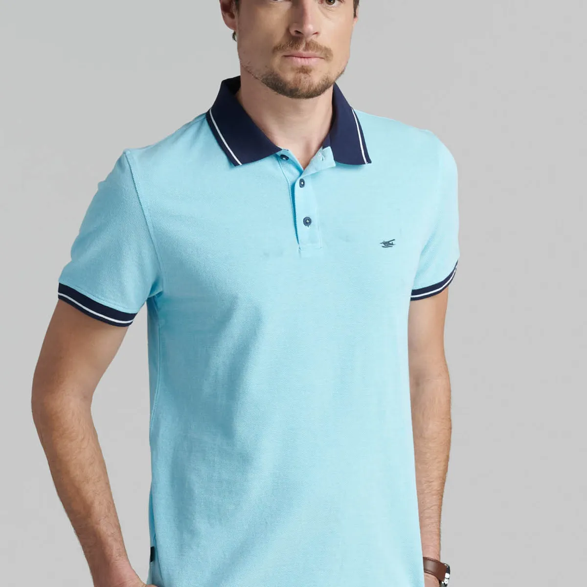 FEROUCH - Polera Baltimore Celeste Ferouch