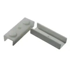 DVP - Patín plástico RTA U blanco 15mm 500unds