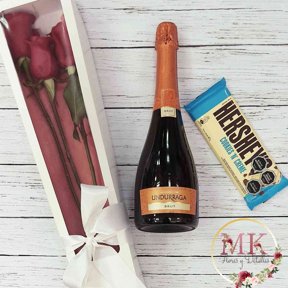 GENERICO - Caja 3 Rosas Espumante y Chocolate