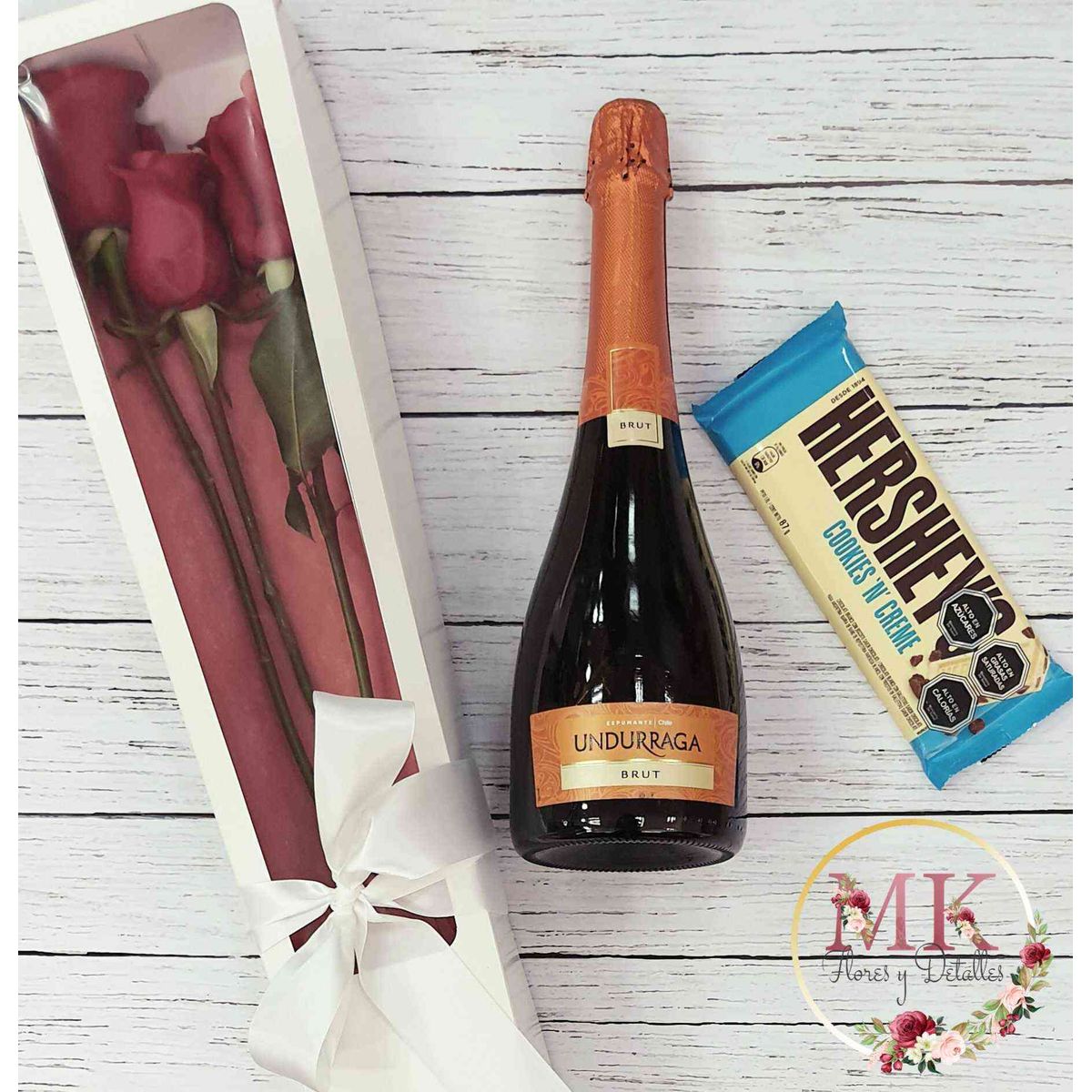 GENERICO - Caja 3 Rosas Espumante y Chocolate