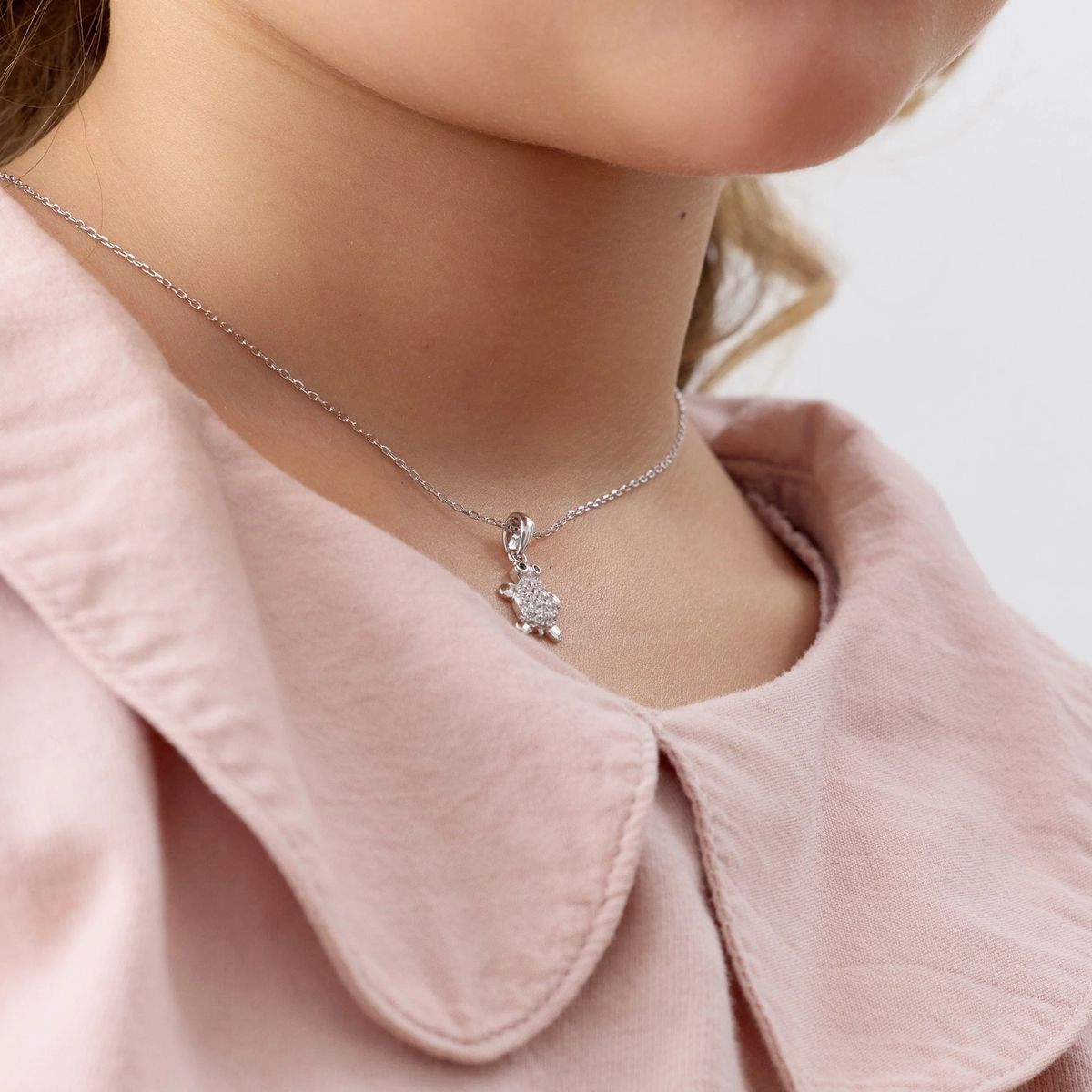 TIANA JOYAS - Collar con una Tortuga de 10mm con Circones de Plata 925