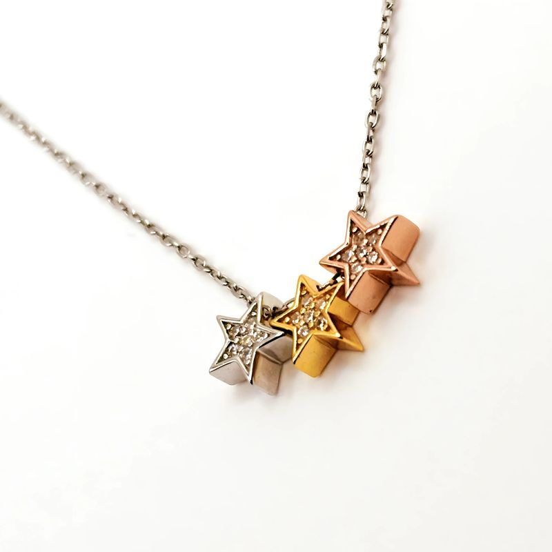 TIANA JOYAS - Collar con Trio de Estrellas de Plata 925 y enchapadas en Oro de 18k