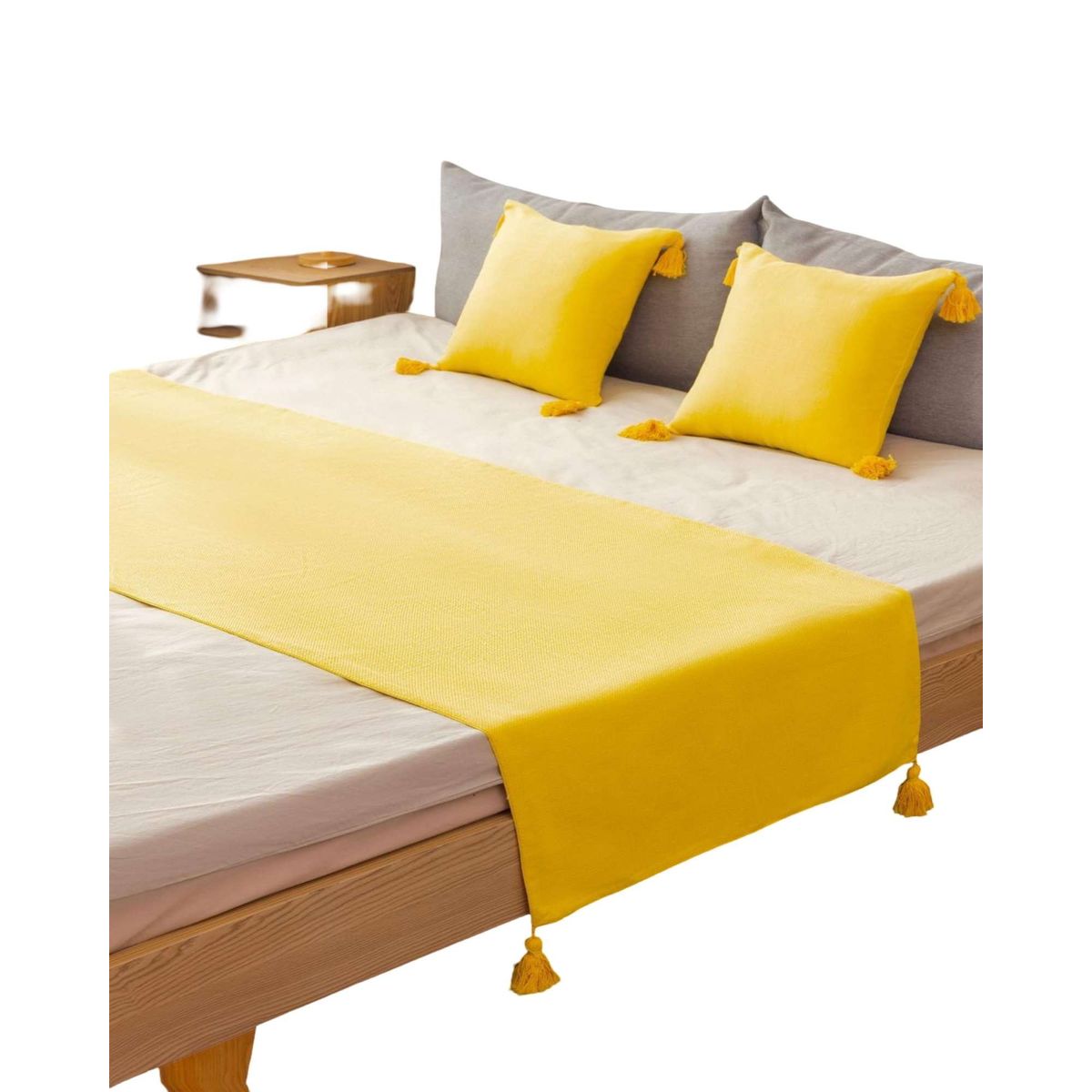 GENERICO - PIECERA MAS 2 FUNDAS CON POMPONES AMARILLO