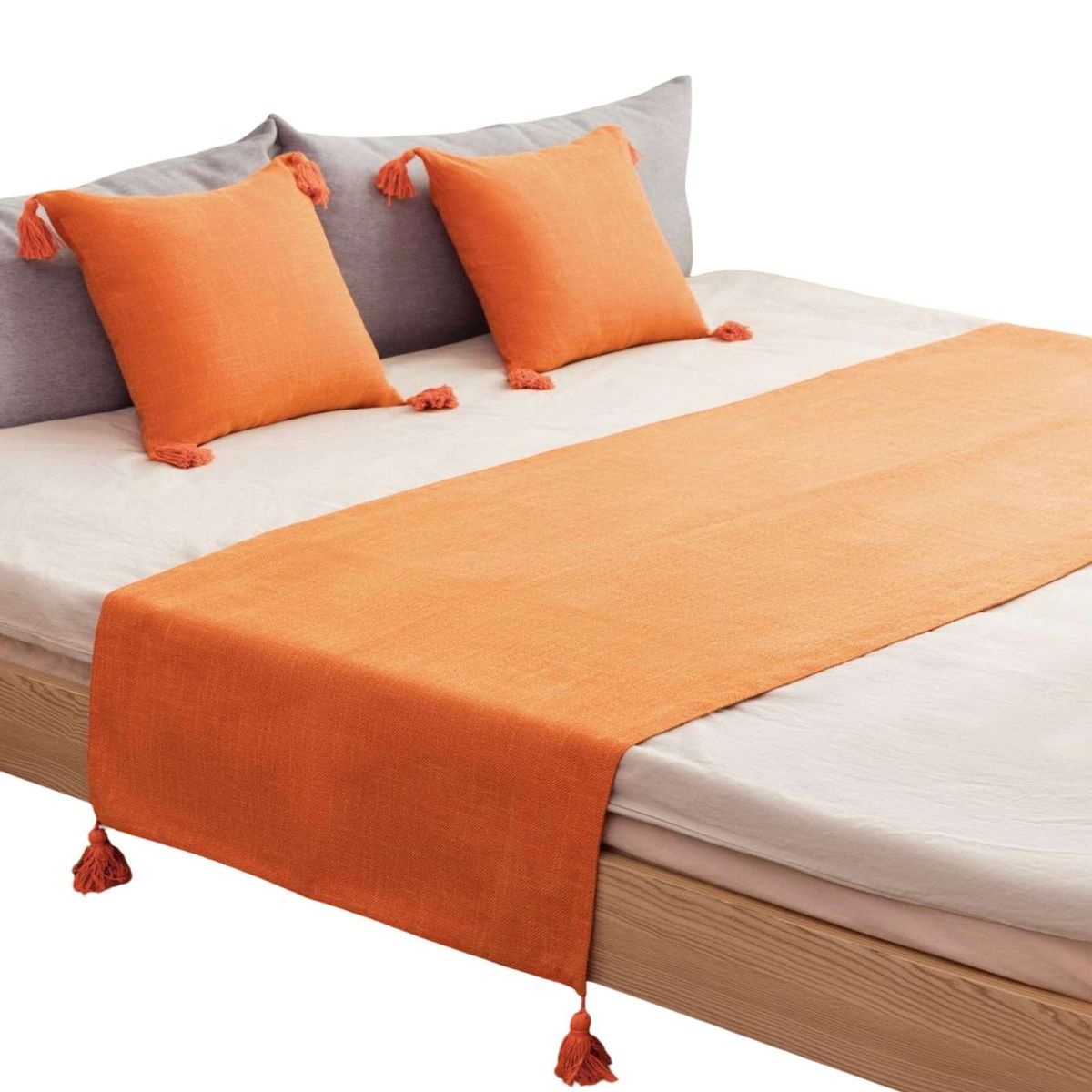 GENERAC - PIECERA SIN FUNDAS CON POMPONES NARANJA