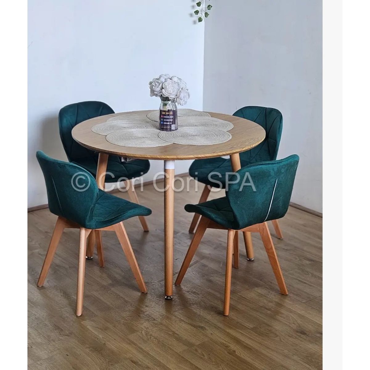 CORI CORI - Comedor Mesa Expandible 100-140-180cm + 4 Sillas Mariposa Velvet Verde