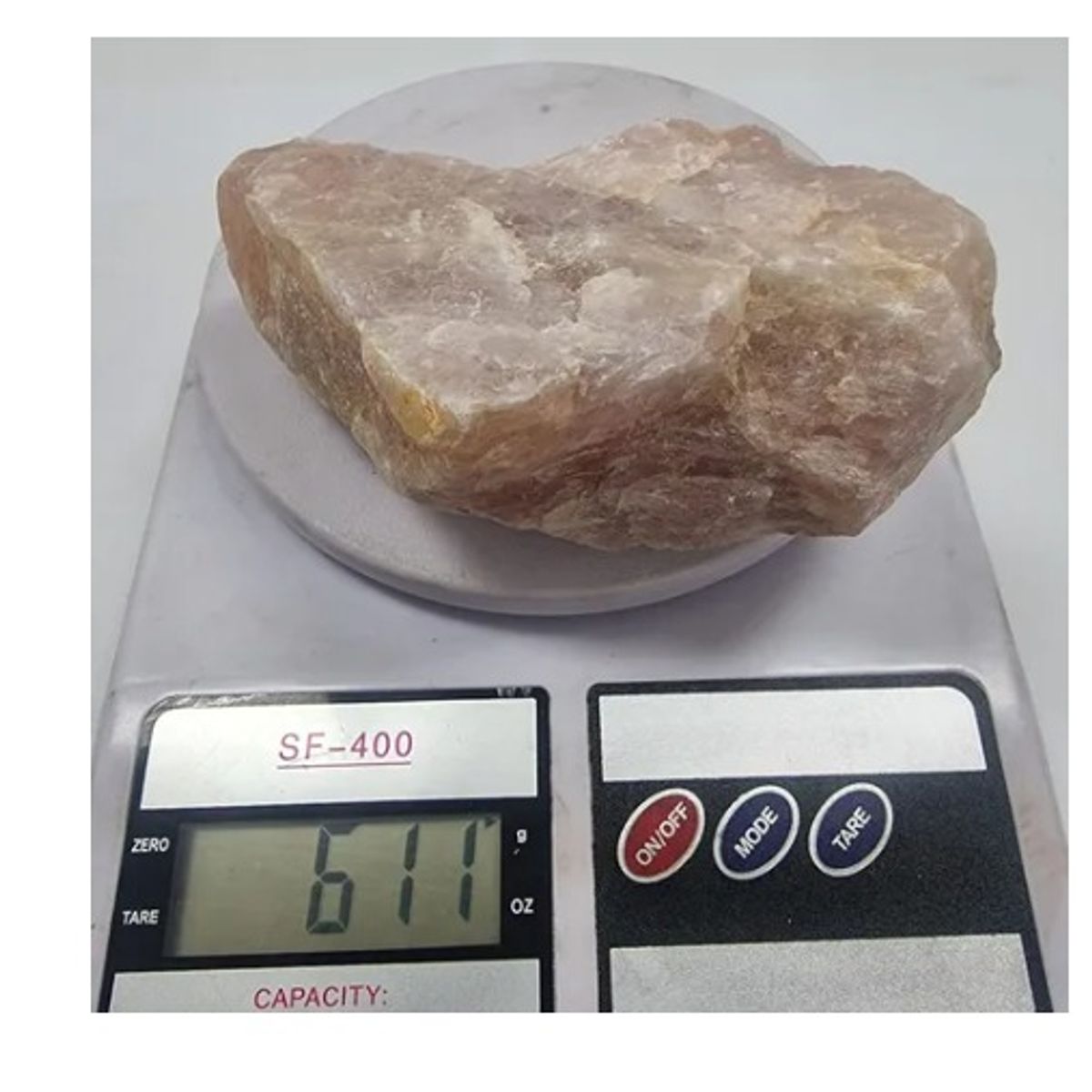 GENERICO - Increíble Roca De Cuarzo Real Natural  RCG 4PESO 611 gramos