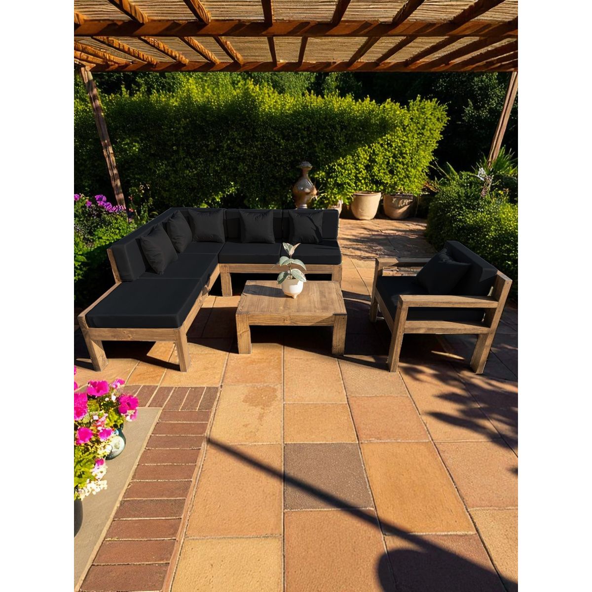 MIARUSTE - TERRAZA RÚSTICA MIARUSTE ELE 6 CUERPOS MADERA COLOR ROBLE COJINERÍA NEGRO V1