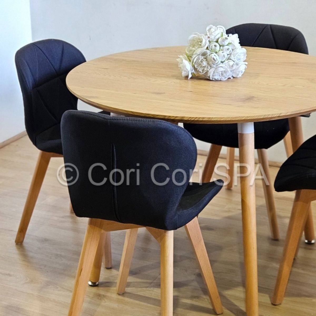 CORI CORI - Comedor Mesa Expandible 100-140-180cm + 4 Sillas Mariposa Lino Negro