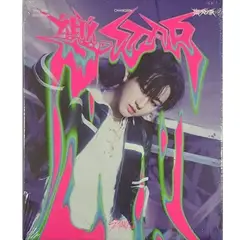 GENERICO - STRAY KIDS ROCK STAR Changbin Postcard Ver Album