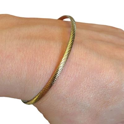 Imagen 2 del producto Brazalete Esclava Rígida de Oro Laminado 18K