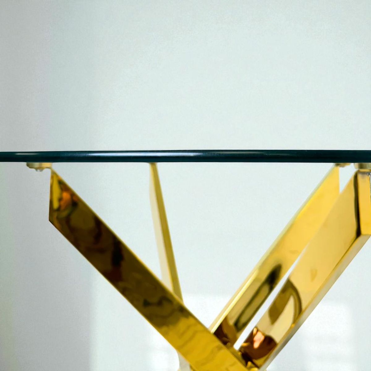 GENERICO - Mesa de Comedor Redonda Elegante Dubai 100x75 cm