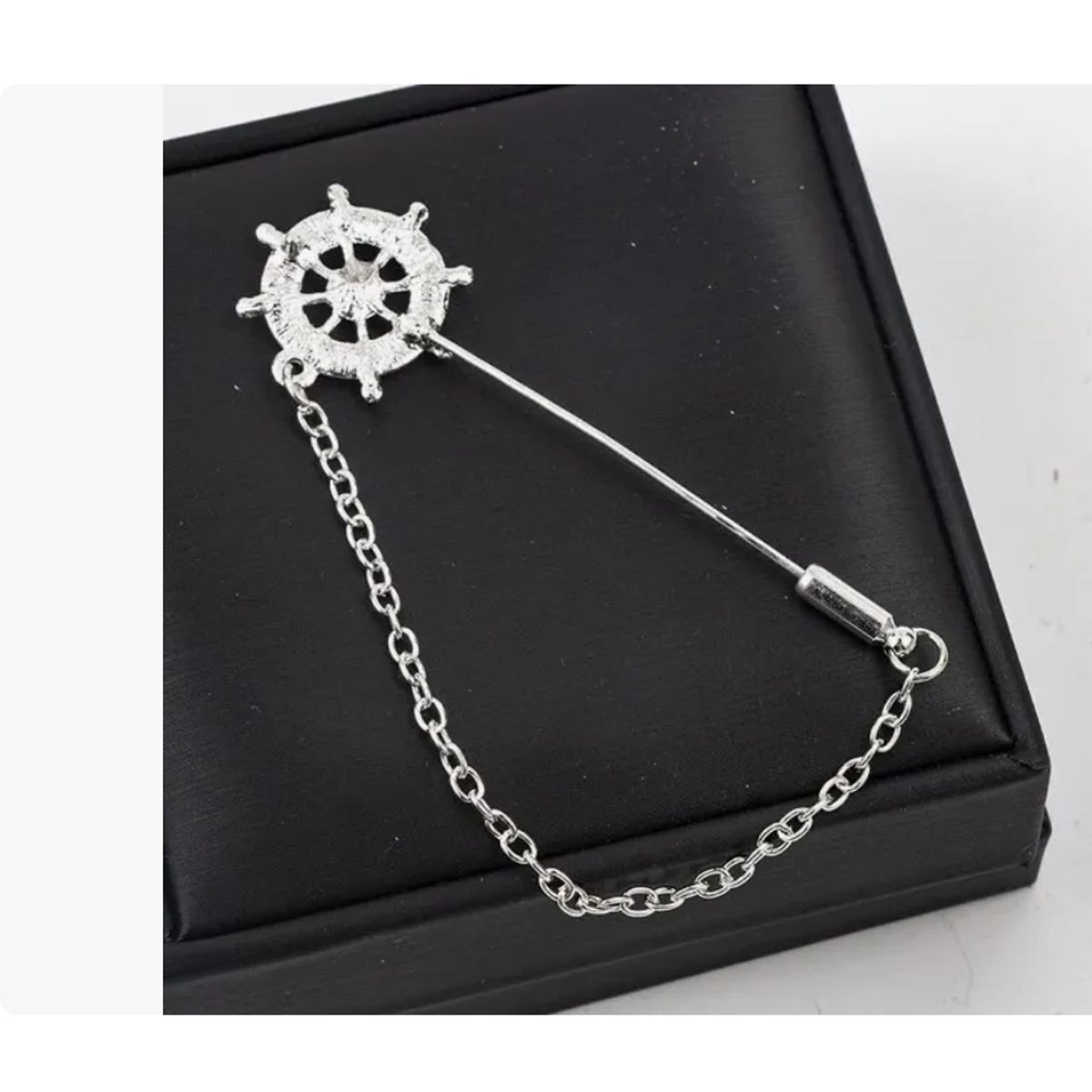 XPRESS RECHARGE - Broche Con Borla Unisex Cadena Para Camisa y Traje