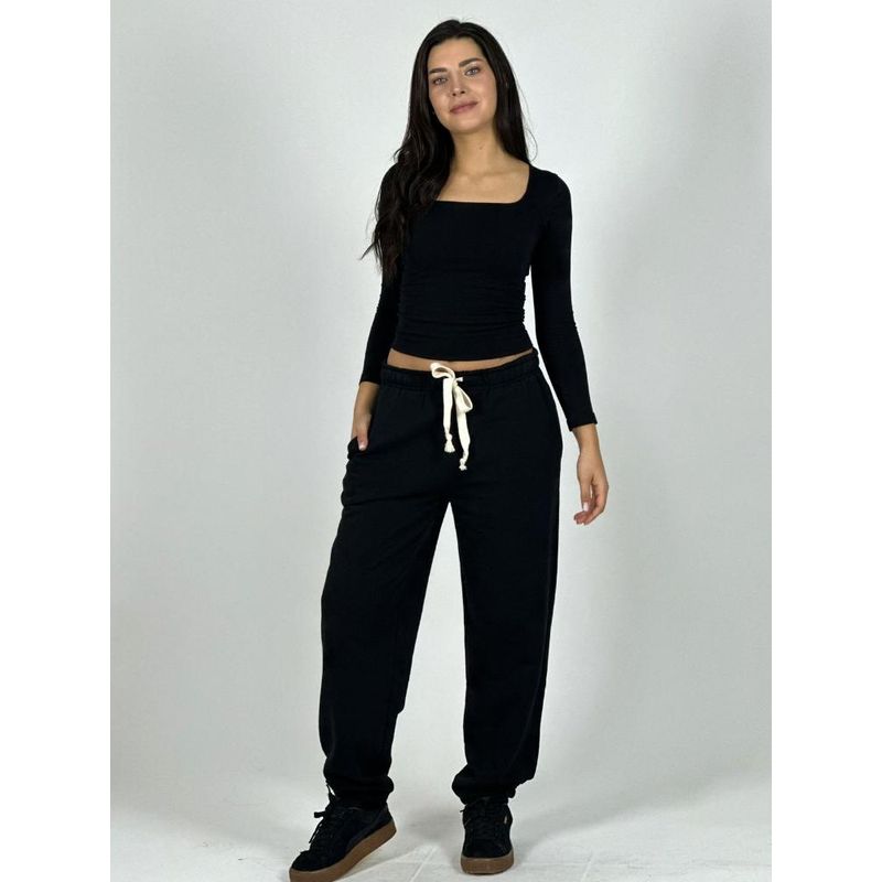 ENIGMATICA BOUTIQUE - Buzo Italiano Con Cordón - Negro