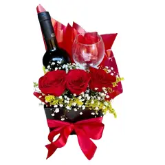 GENERICO - Box Cuadrado de 3 Rosas Vino y Copa