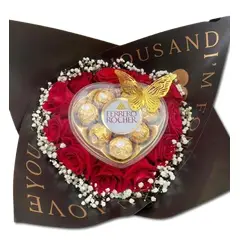 GENERICO - Boquet de 12 Rosas y Bombones Corazón Ferrero Rocher