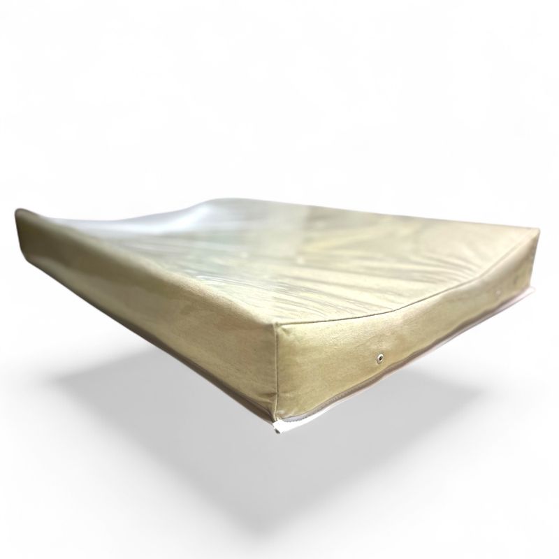 ALTO EN SUEÑOS - Mudador Anatómico Beige Liso