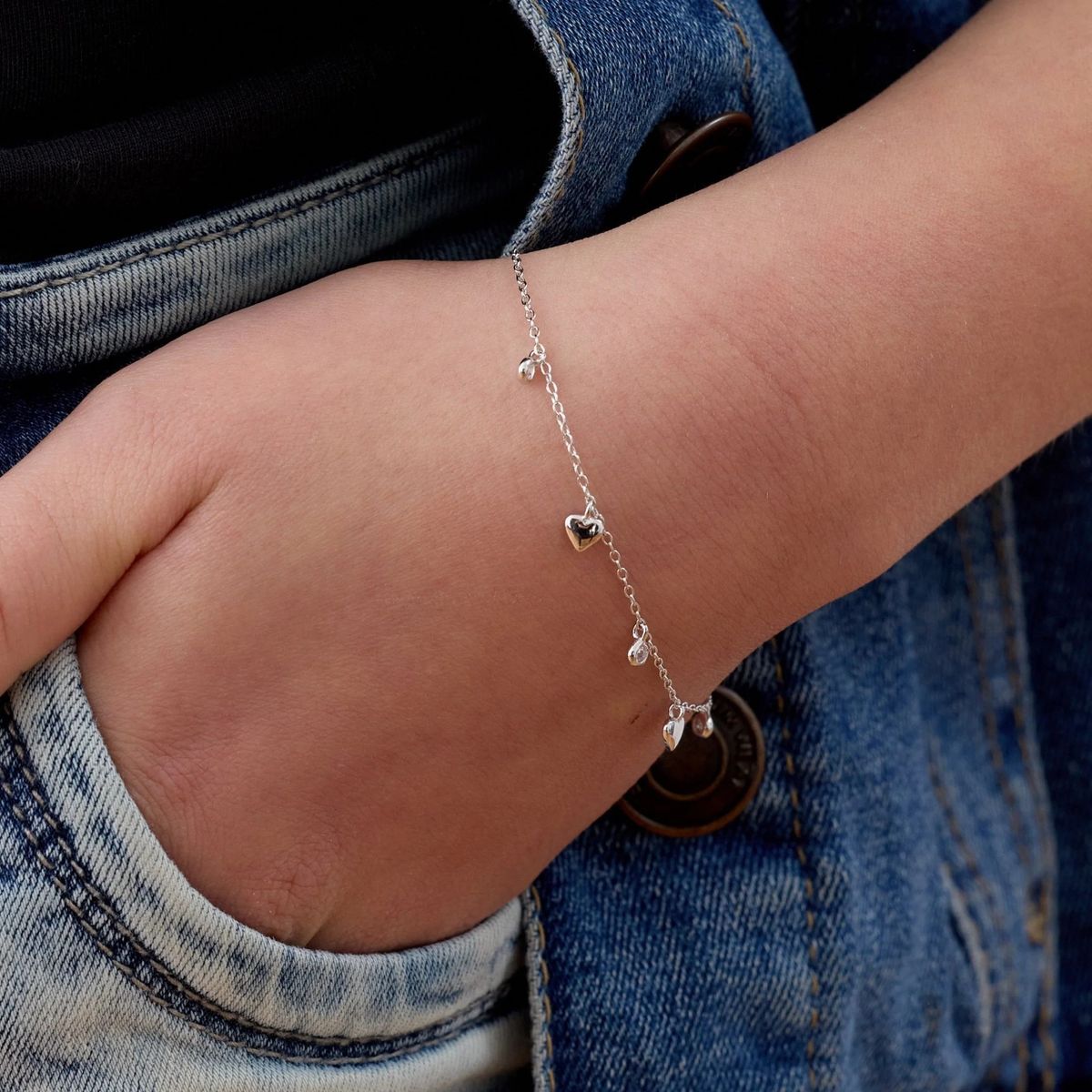 TIANA JOYAS - Pulsera con Corazones y Circones de Plata 925