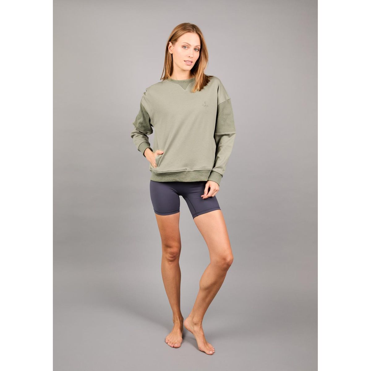 THEA - Poleron Hina Basil Green