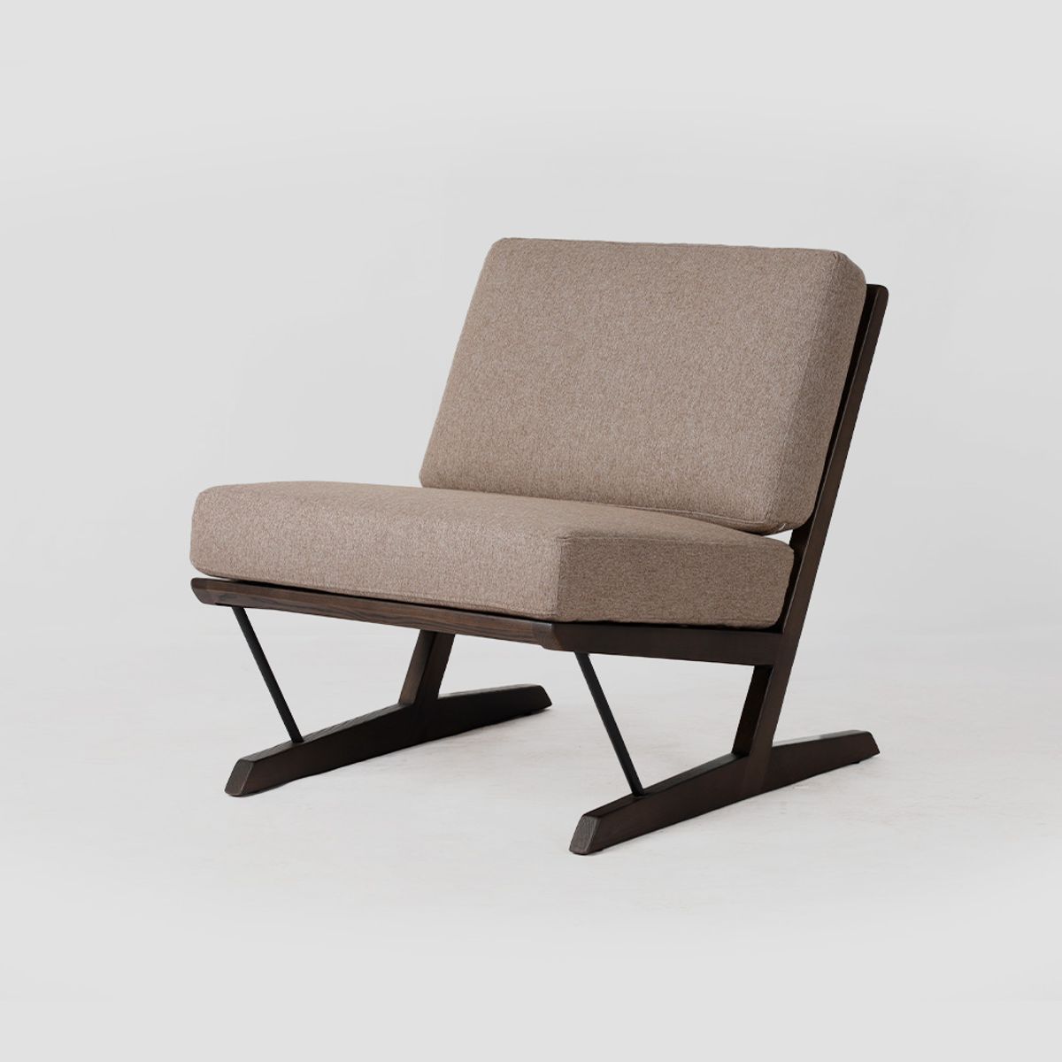 MILK - Sillón Alon Taupe.