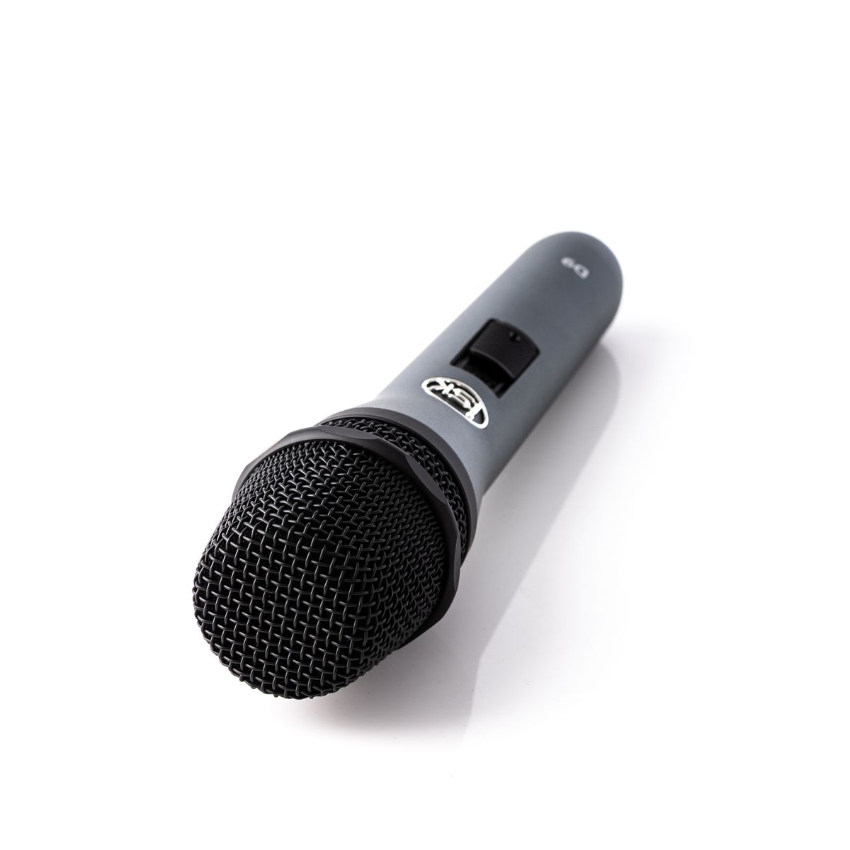 GENERICO - Microfono dinámico unidireccional con switch D9 ISK