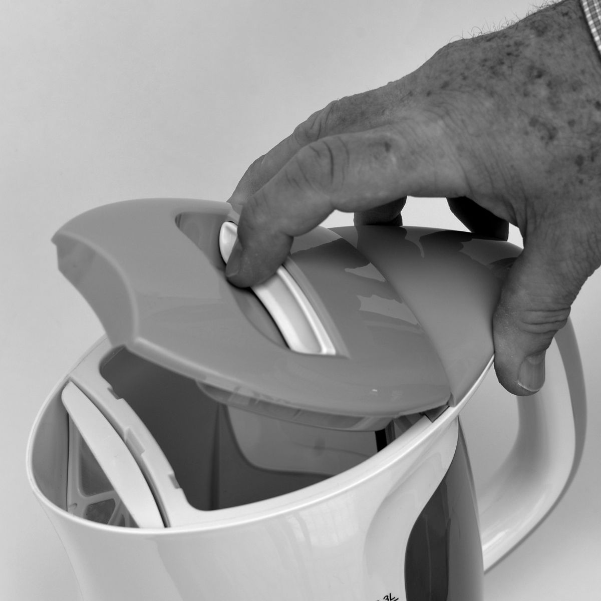 SINDELEN - Hervidor Electrico Sindelen 2,5lts Ha-3300bl