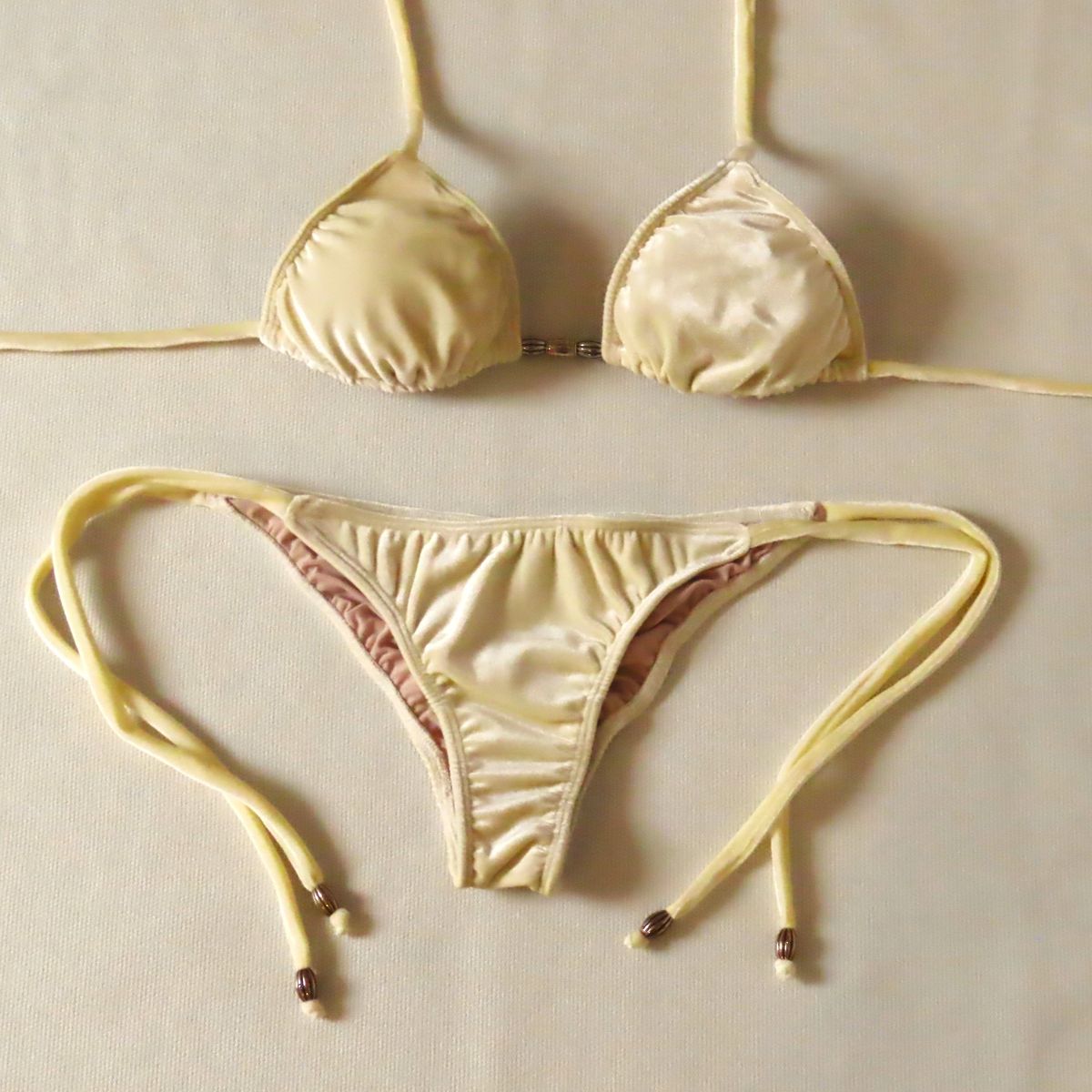 CREA PRINT - Traje de baño Bikini mujer Mod CHOCOLATE Top de Triángulos y Bottoms de tiras