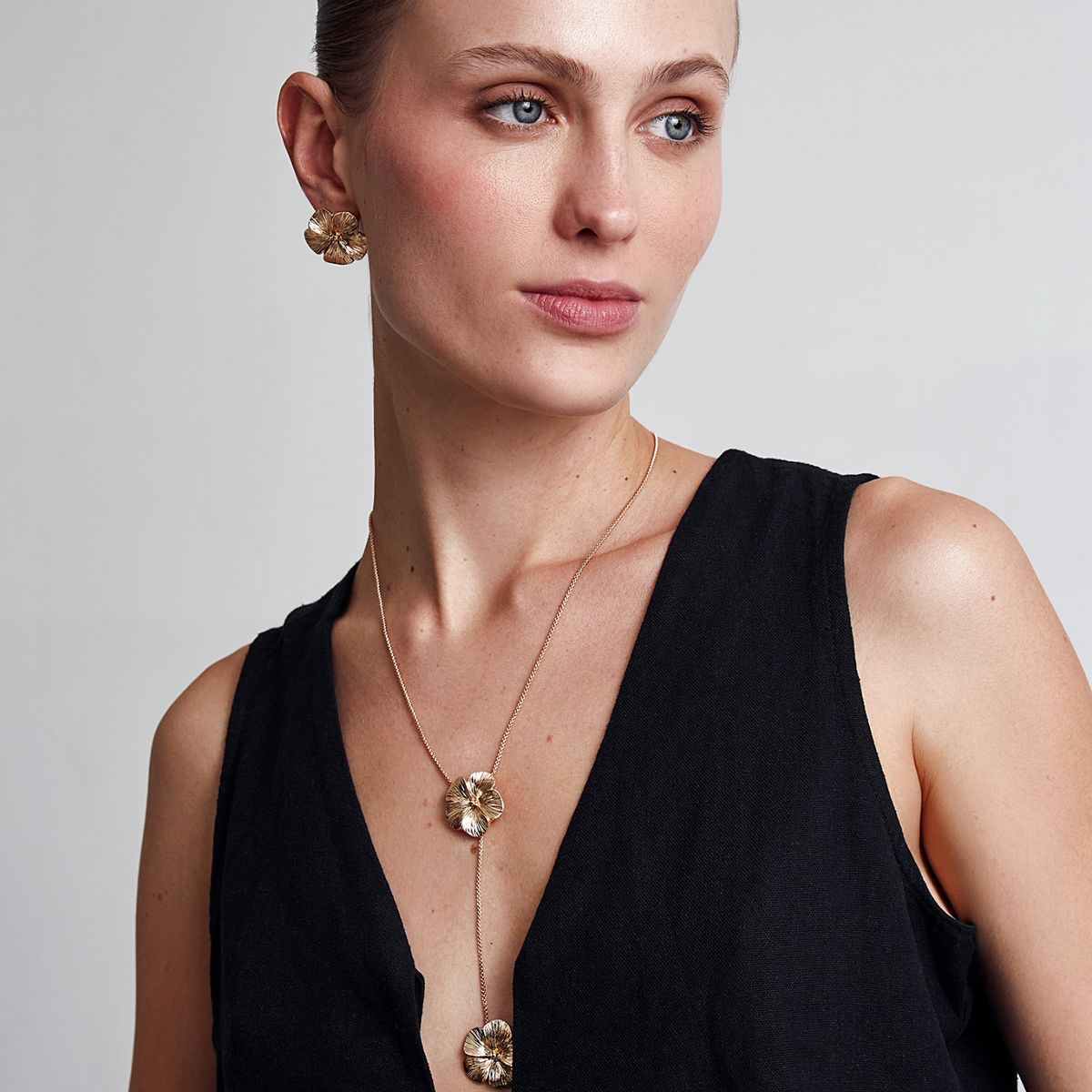 LOUNGE - Collar Mujer Largo Floral