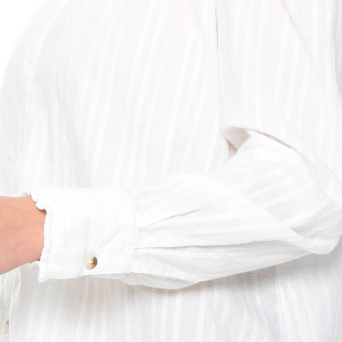 WADOS - BLUSA MANGA LARGA BRODERY ABOTONADA EN DELANTERO Y APLICACION