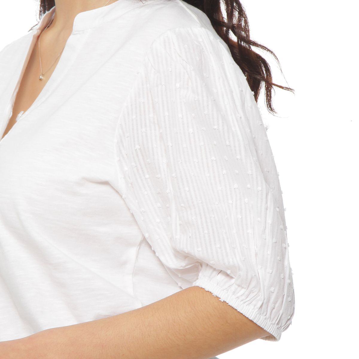 WADOS - POLERA MANGA CORTA ABOTONADA EN DELANTERO ESCOTE V