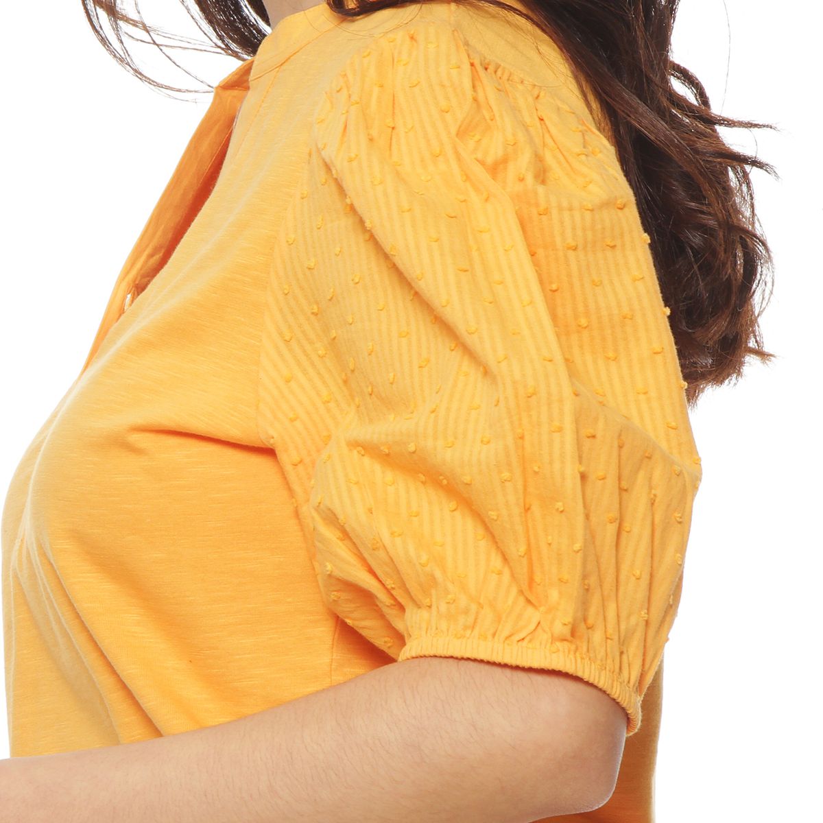 WADOS - POLERA MANGA CORTA ABOTONADA EN DELANTERO ESCOTE V