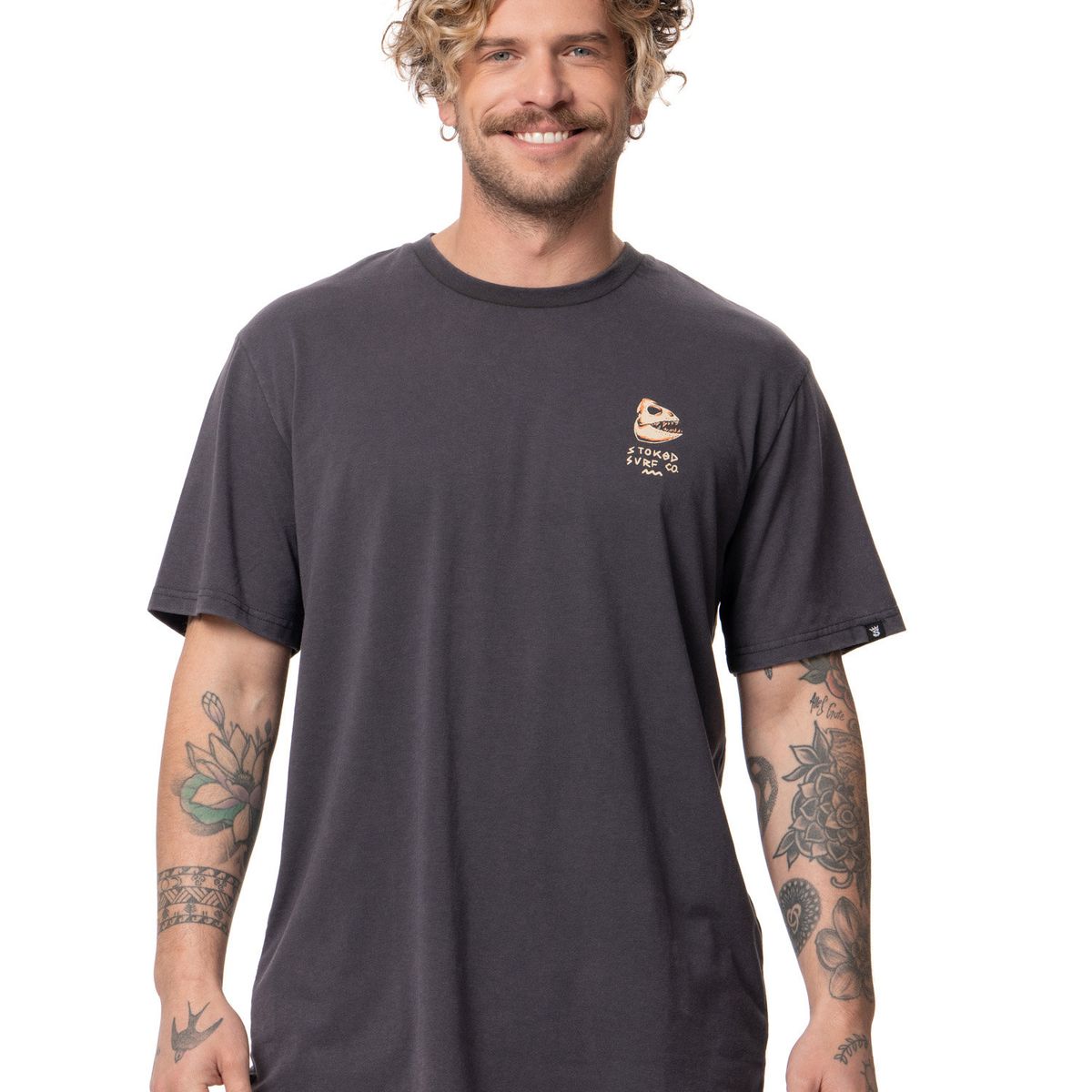 STOKED - Polera Hombre Fish Gris Stoked