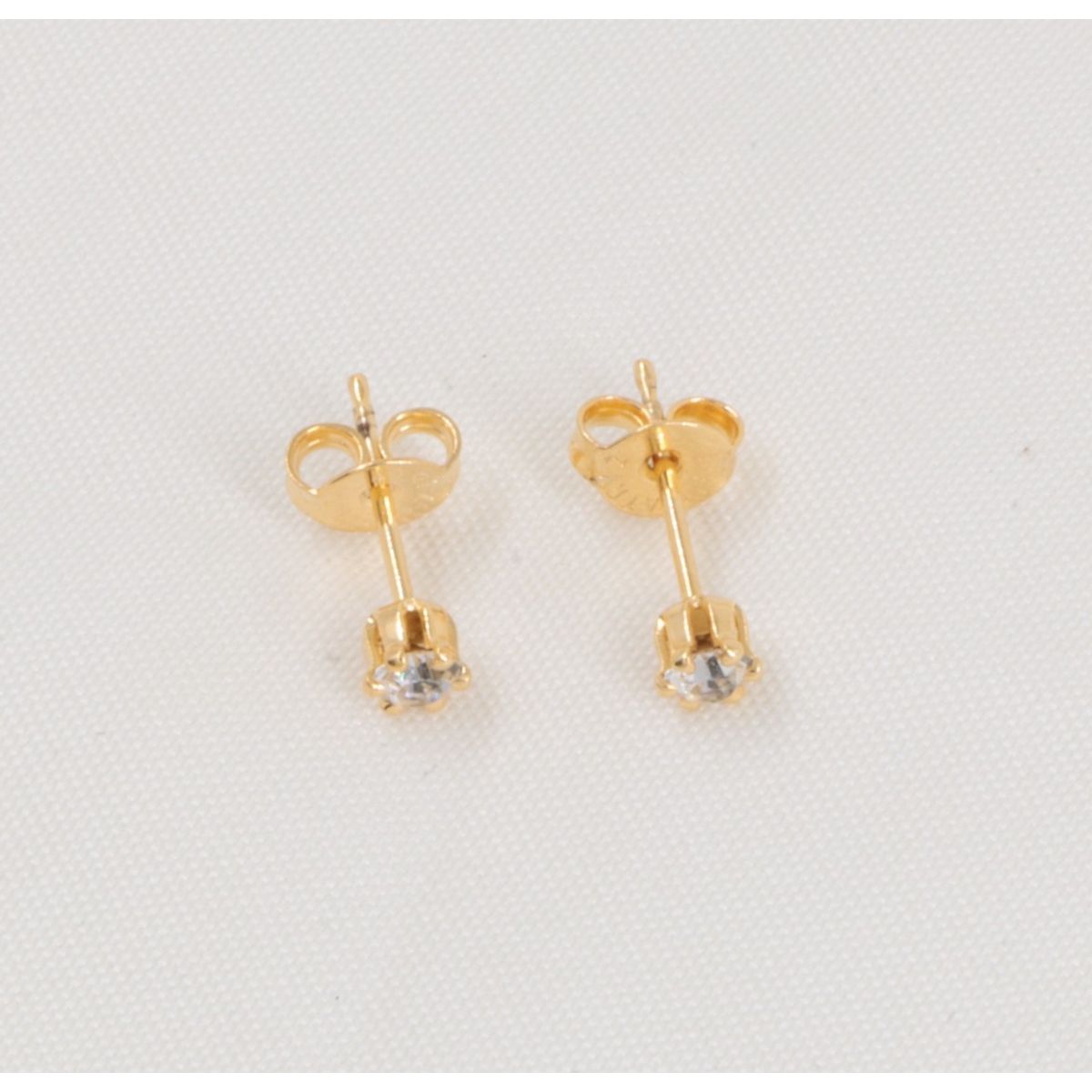 GENERICO - Arete topo chispa circonia oro laminado 18k