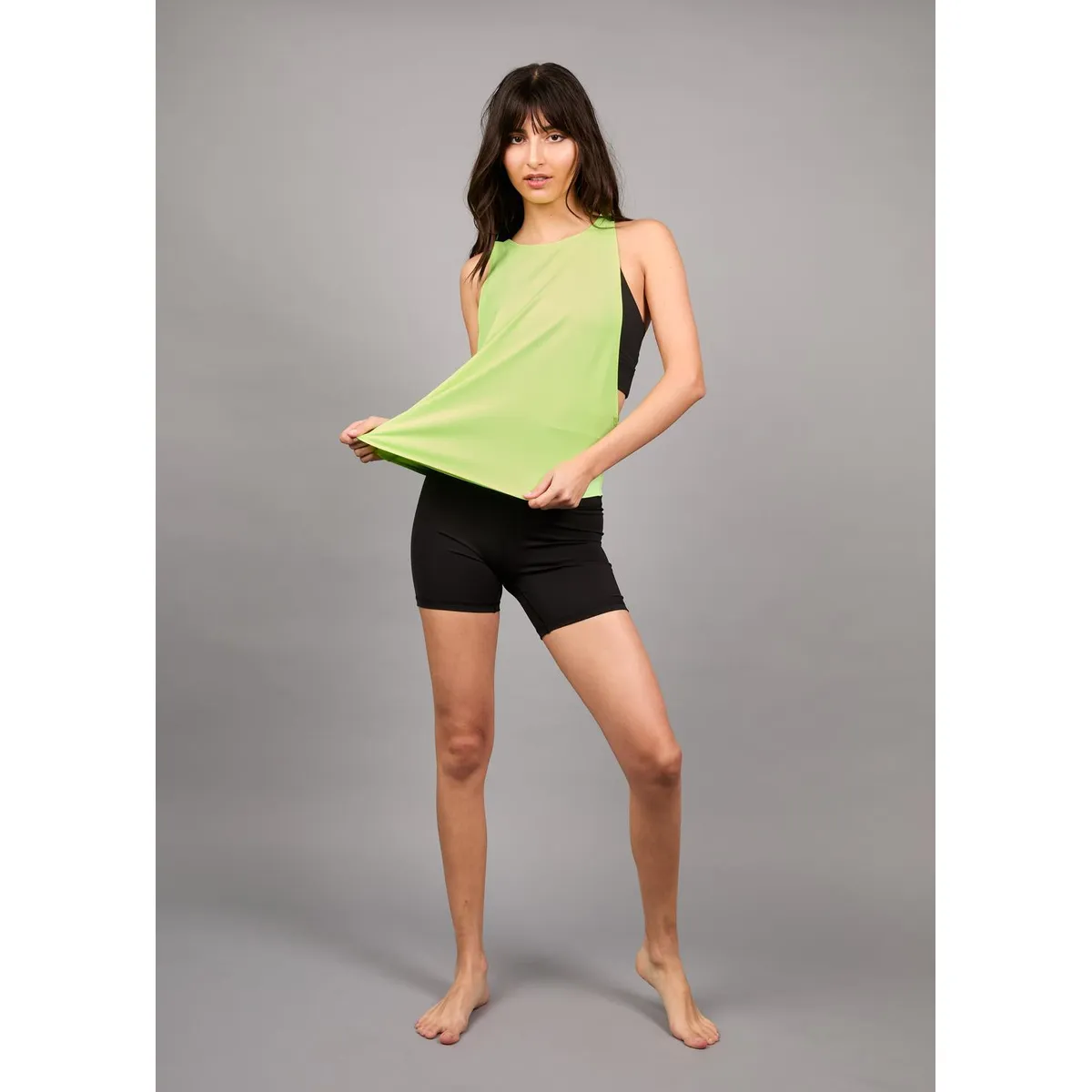 THEA - Polera Ligera Sin Mangas Apex Fluor Green