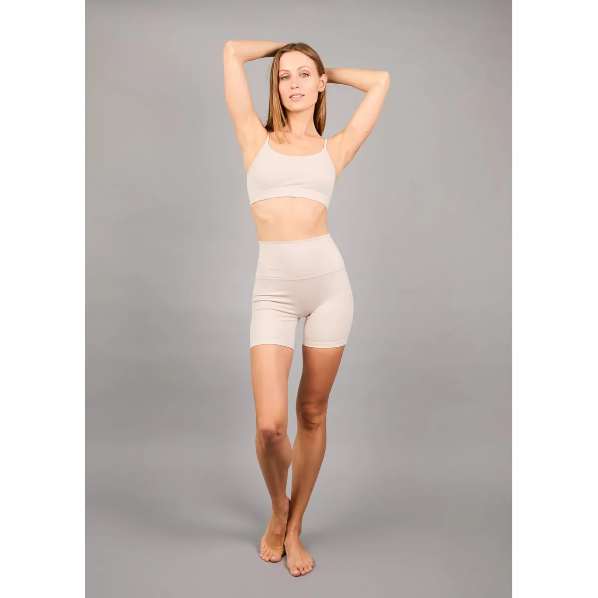 THEA - Legging Cortas Sin Cortes Nix Bone White