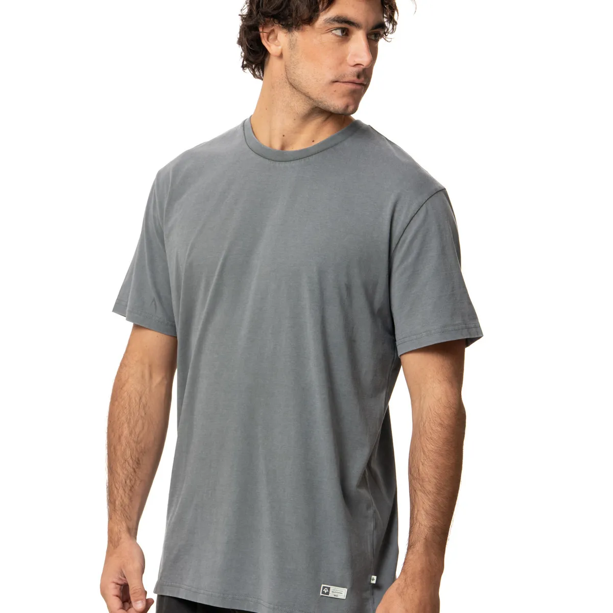 KIVUL - Polera Hombre Parche Gris Kivul