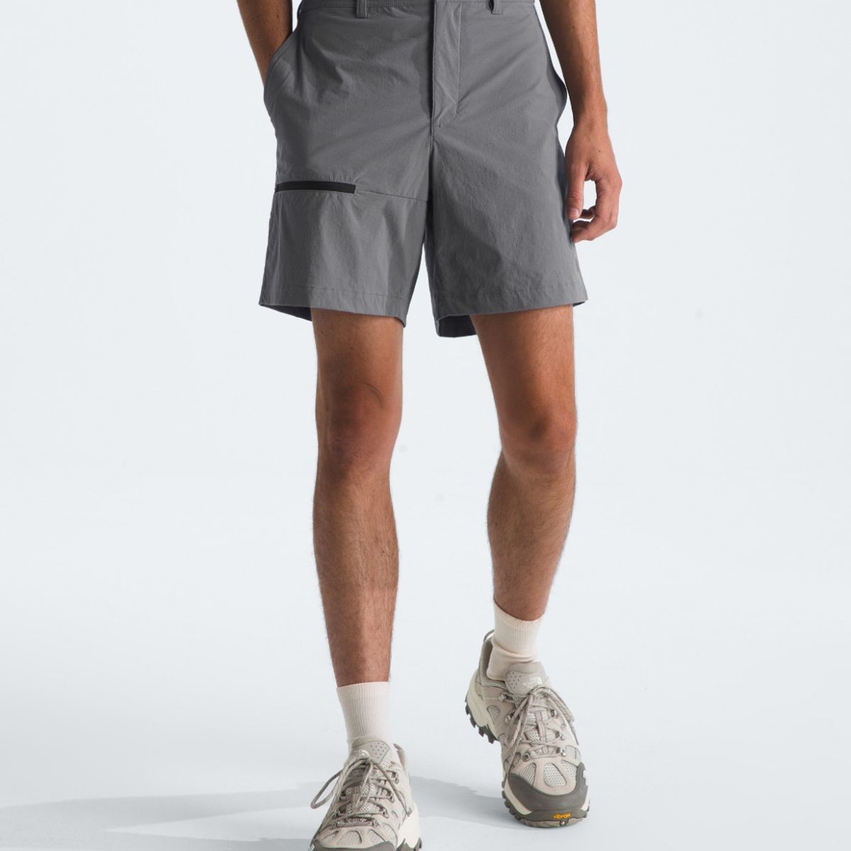 THE NORTH FACE - Short De Trekking Basin Hombre Gris Oscuro