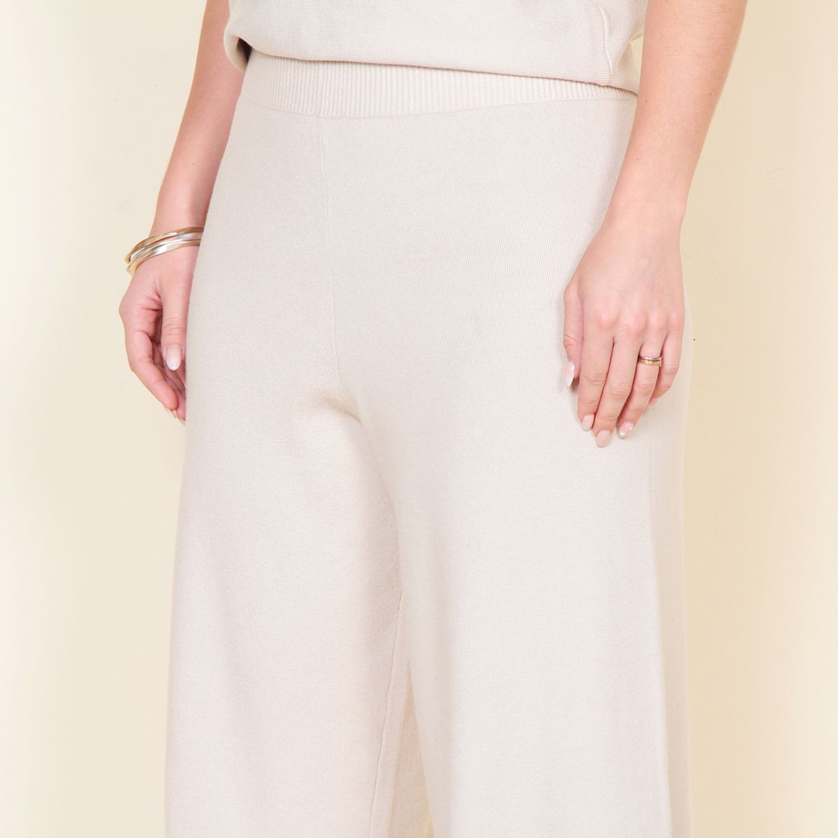 WADOS - PANTALON TEJIDO WIDE LEG TIRO ALTO PRETINA ELASTICADA