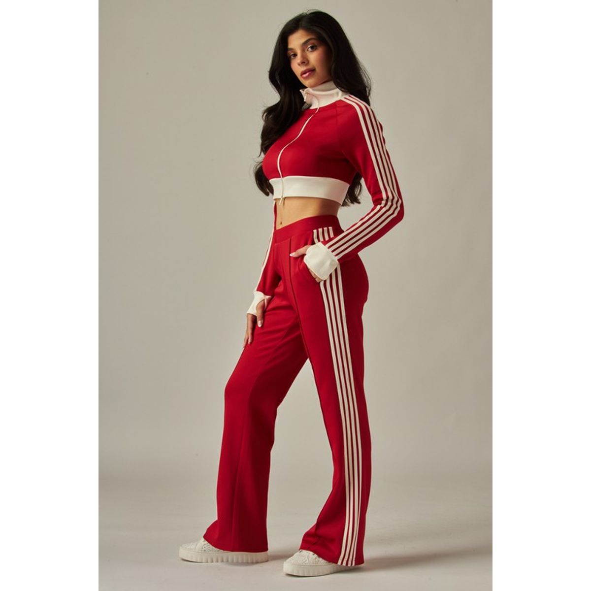 VRUSSO - Pantalón De Buzo Con Líneas Blancas Flare