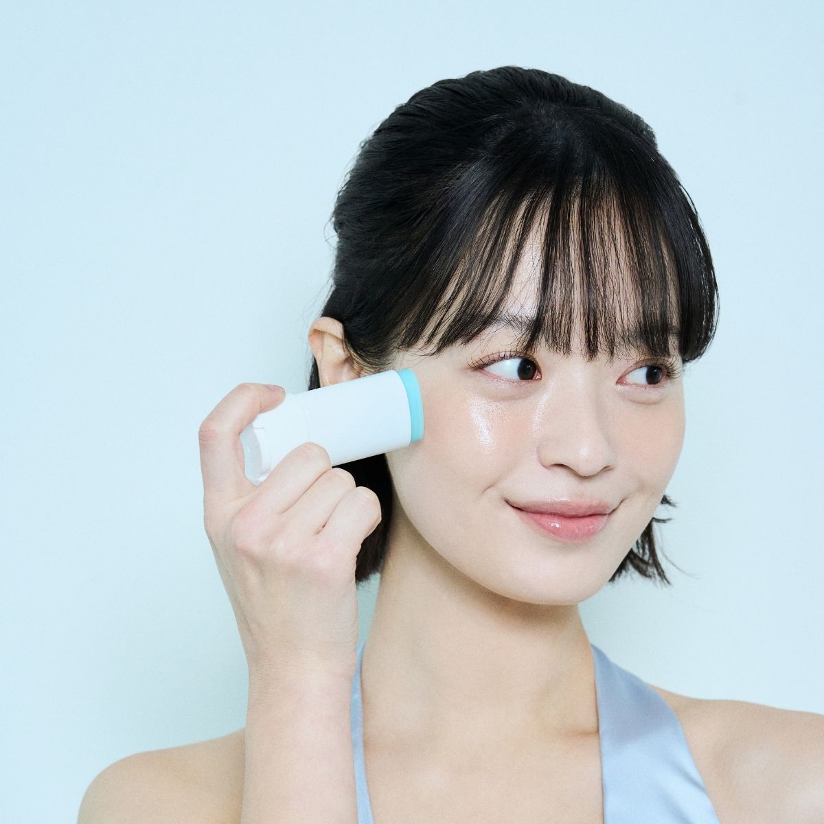 SKIN1004 - Protector Solar Facial Barra Hyalu-Cica Silky Skin1004
