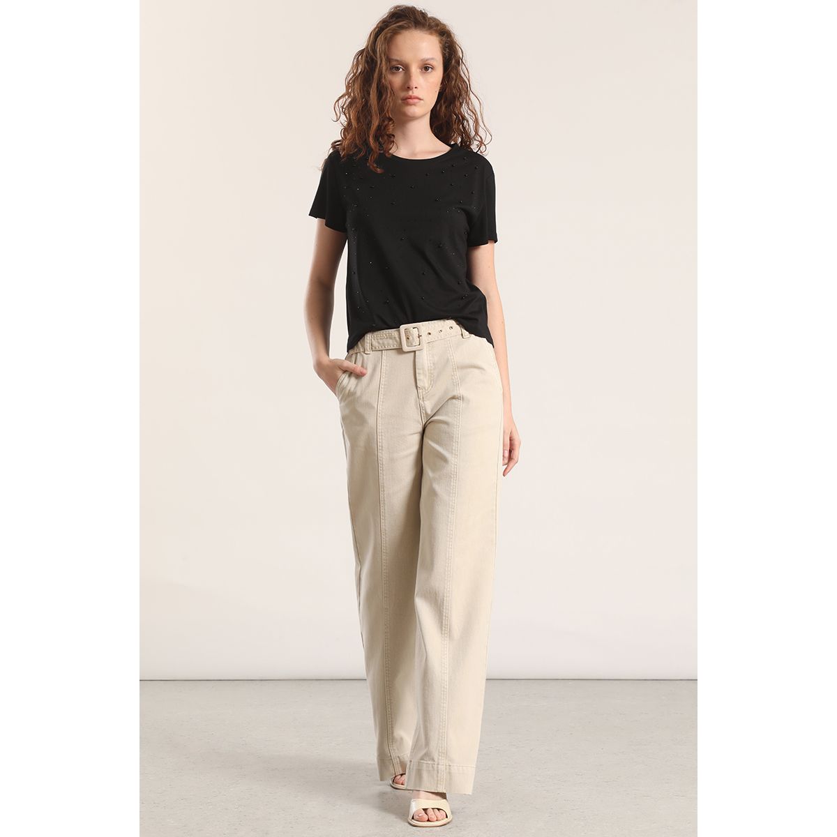 LIOLA - Jeans straight con cinturón liola mujer beige