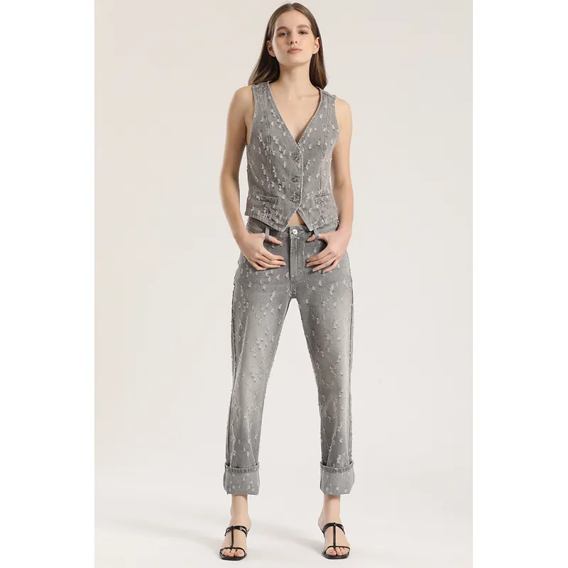 LIOLA - Jeans slim cropped desgastado Liola mujer gris