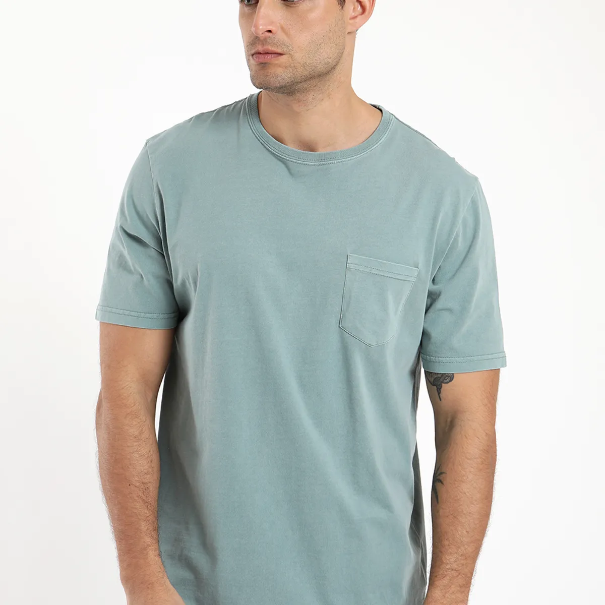 FROENS - Polera hombre manga corta bolsillo 100% algodón orgánico Froens