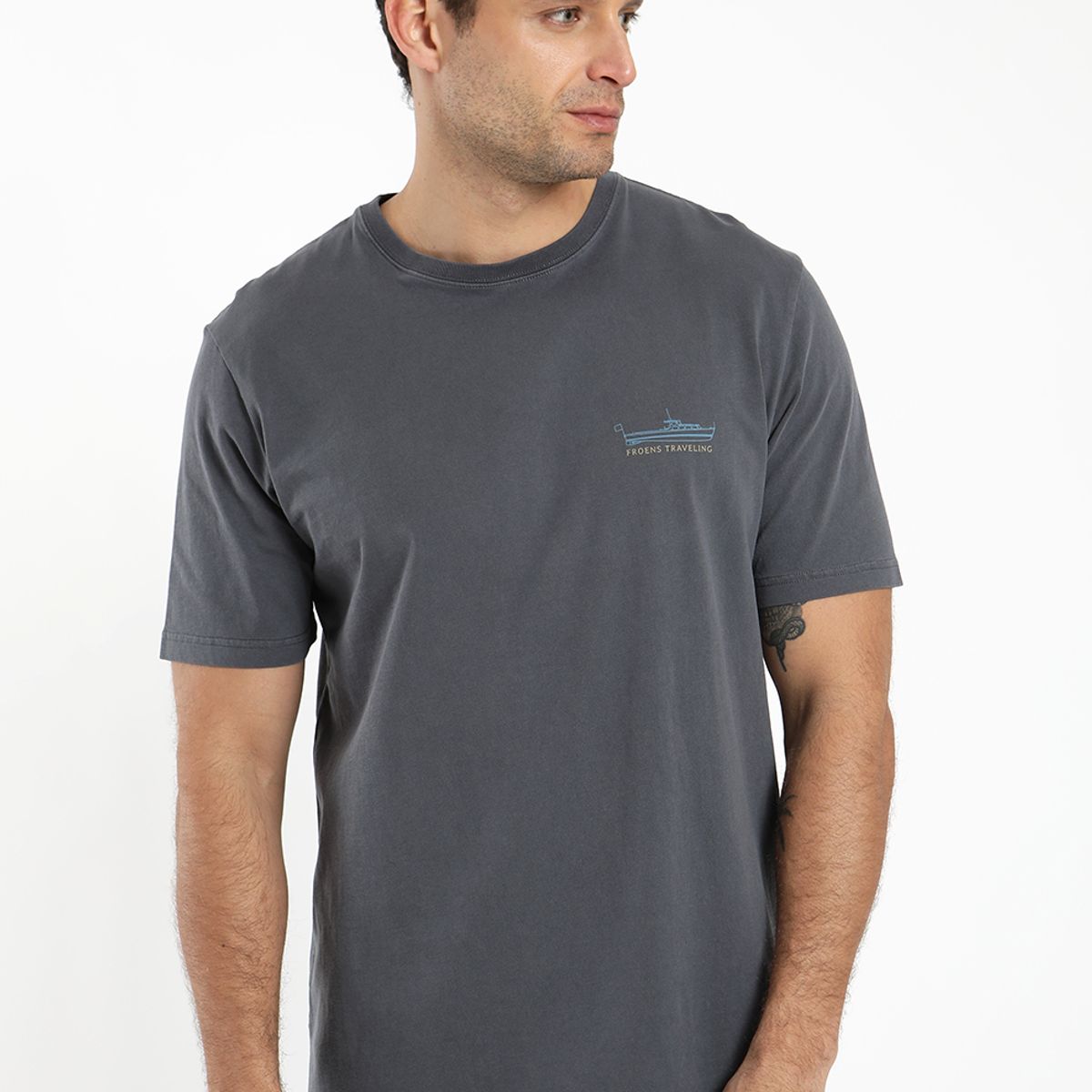 FROENS - Polera hombre manga corta bote 100% algodón orgánico Froens