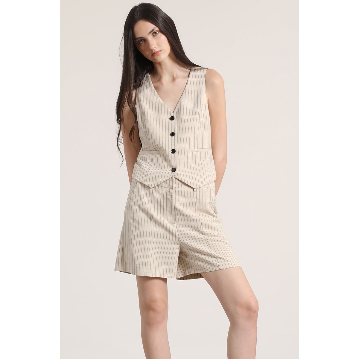 LIOLA - Short lino Liola mujer beige