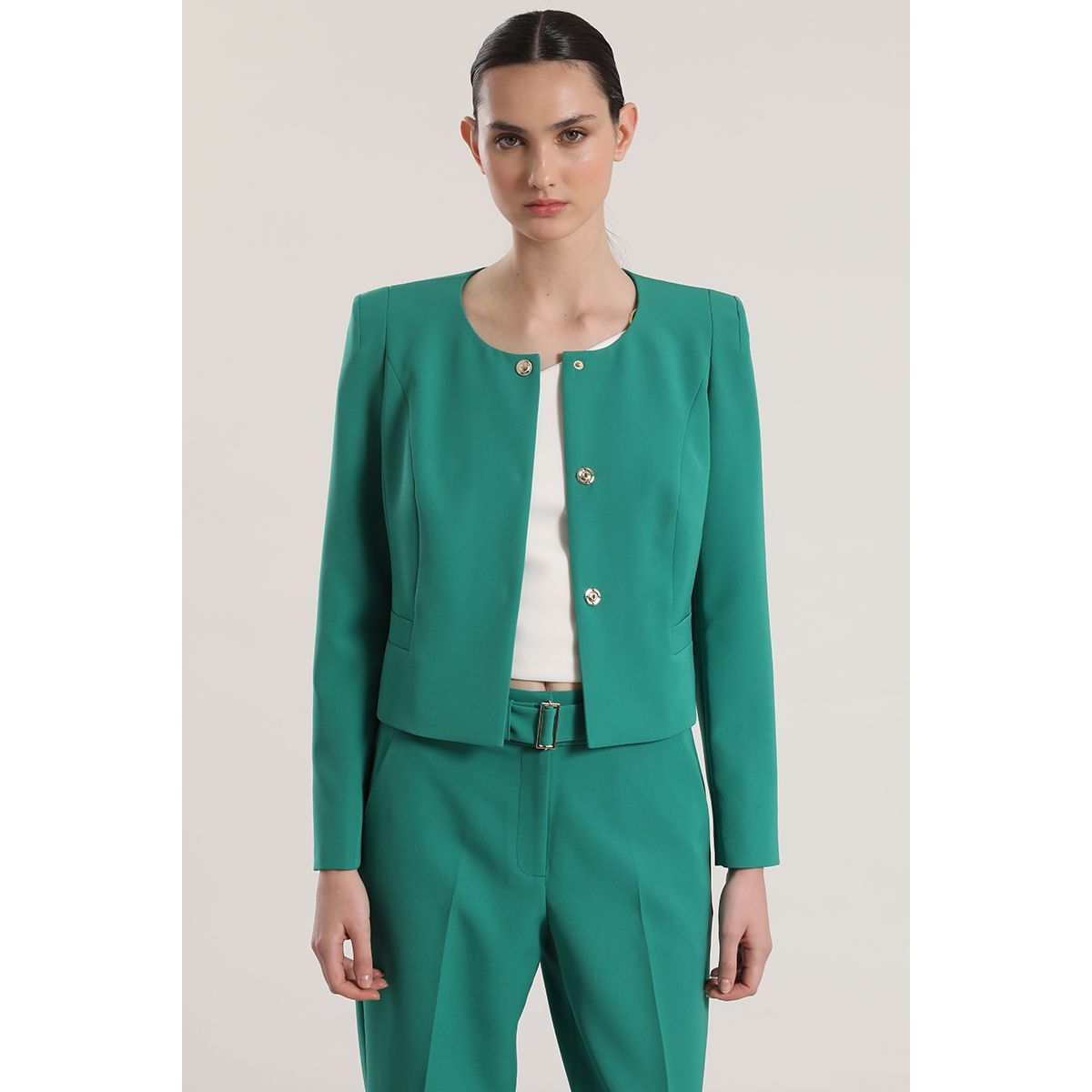 LIOLA - Chaqueta corta Liola mujer verde