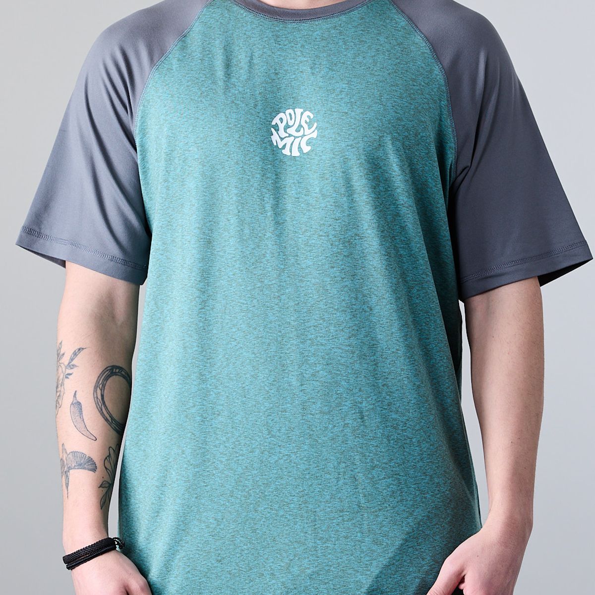 POLEMIC - Polera Filtro UV manga corta Raglan XV1767 Polemic